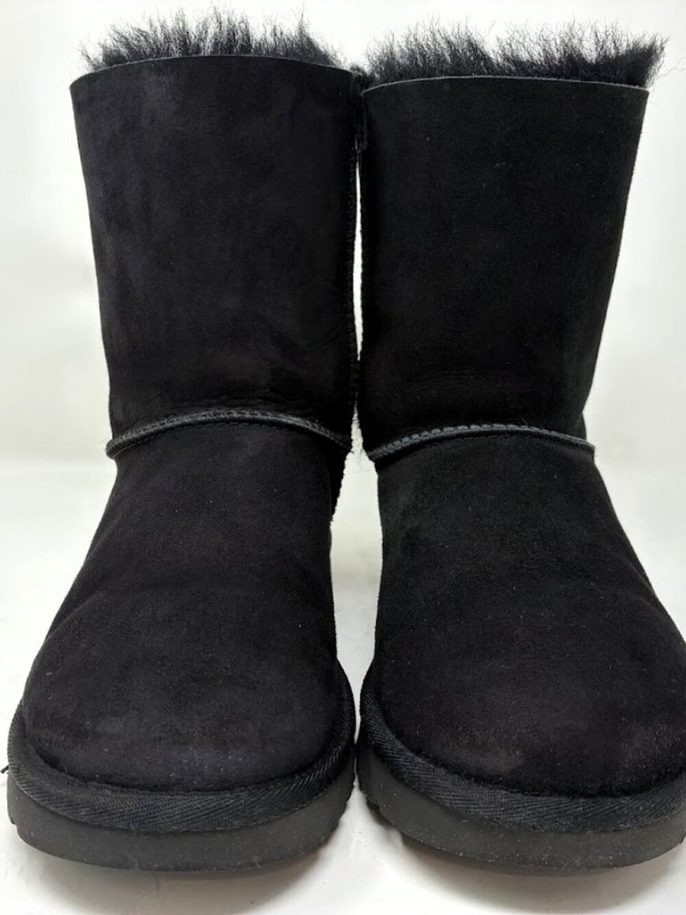 UGG Bailey Bow II Black Suede Shearling Boots Women's Size 7 *Restored/Touch-up*